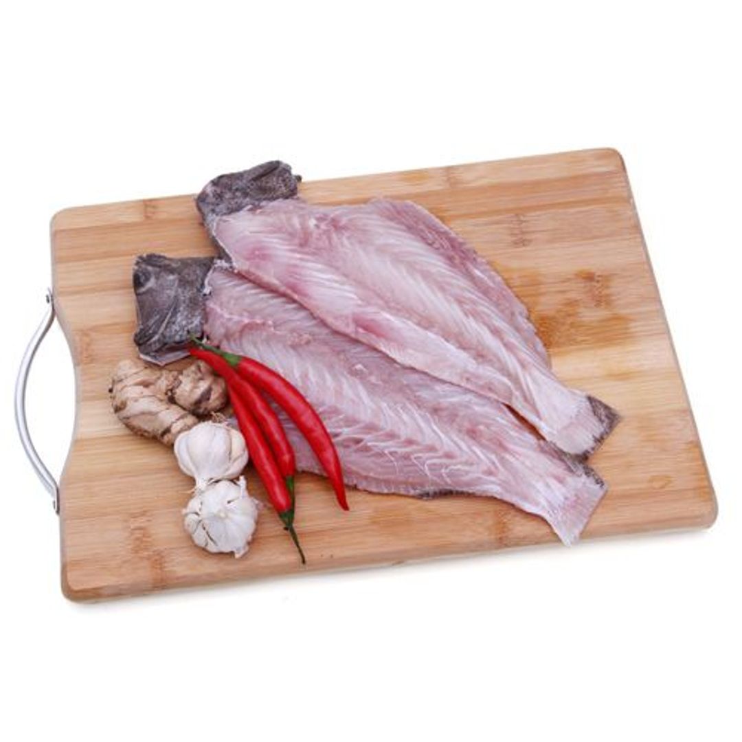 Buy Fresho Halibut Fish (Medium) Cleaned & Whole Online at Best Price