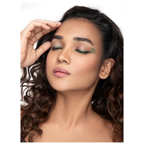 Sugar Kohl Of Honour Intense Kajal 05 Green – Beauty Basket