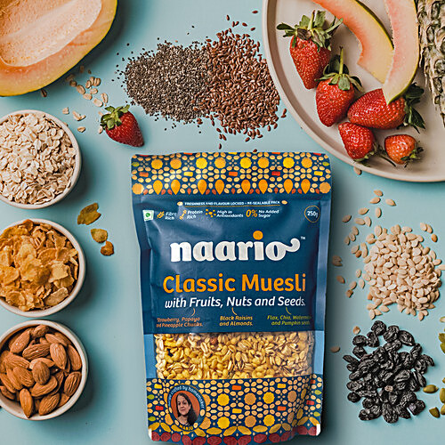 NAARIO Classic Muesli- Crunchy with Real Fruits, Nuts, Seeds | Fibre Rich | 0 Sugar, 250 g Zipper Pouch 