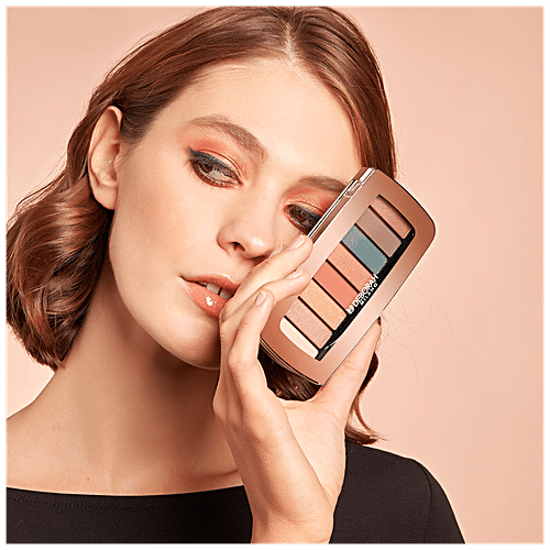 Buy Deborah Color Moods Eyeshadow Palette 03 Sunset, Pigment Rich Colour Payoff Online at Best