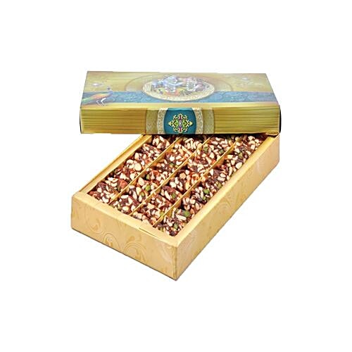 Buy Gwalia Sweets Khajur Longe 1 Kg Box Online at the Best Price of Rs ...