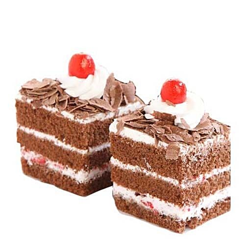 Buy French Loaf Fresh Cakes - Black Forest 4 Pcs Online At Best Price 