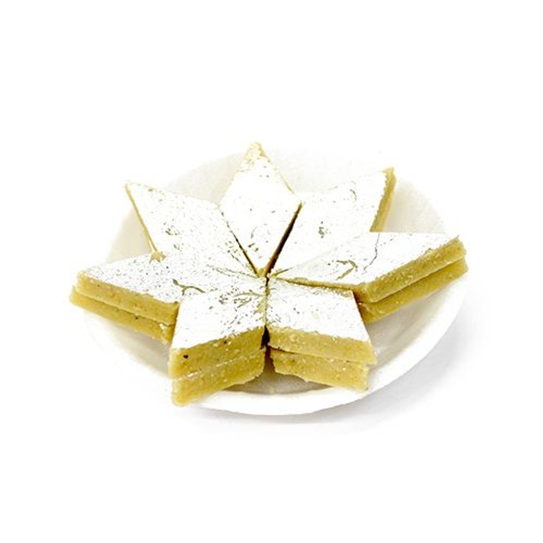 Buy Punjabi Chandu Halwai Sion Sweets - Kaju Katli Online at Best Price ...