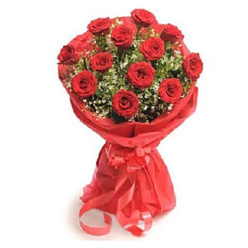 Buy Ferns N Petals; Amanora Flower Bouquet - Vivid - 8 Online at Best ...