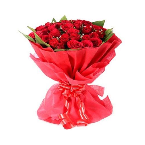 Buy Blooms & Bouquets Flower Bouquet - Delightful Red Roses 20 Online ...