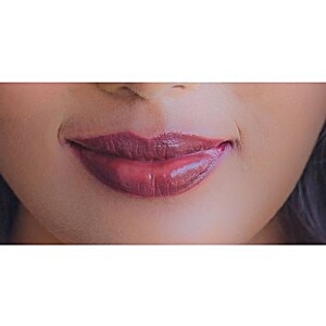 lakme enrich satin lipstick m452