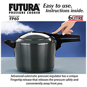 Futura Hawkins 3-Litre Hard Anodized Induction Compatible Pressure Cooker,  Small, Black