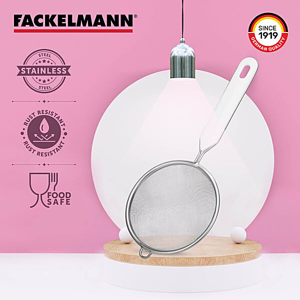 https://www.bigbasket.com/media/uploads/p/xl/40021993-4_2-fackelmann-ss-akhand-tea-strainer-durable-high-quality-small.jpg