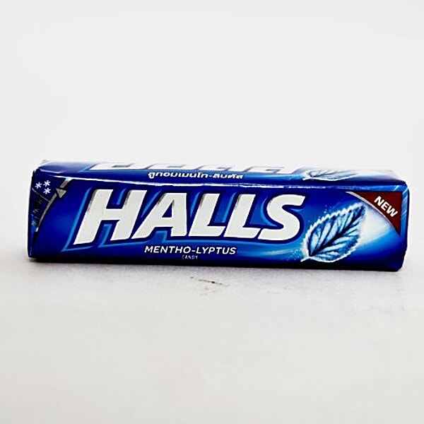 Buy Halls Candy - Cool Mentho-lyptus Flavoured Stick Online At Best 