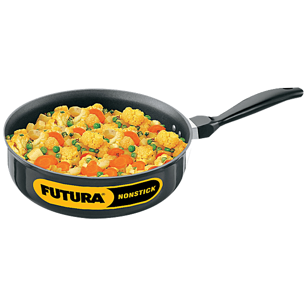 https://www.bigbasket.com/media/uploads/p/xl/40230521_2-hawkins-futura-nonstick-curry-pansaute-pan-diameter-24-cm-thickness-325-mm-black-ncp325.jpg