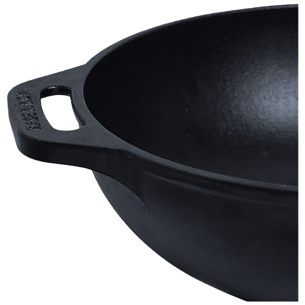 https://www.bigbasket.com/media/uploads/p/xl/40277681-7_1-platt-pre-seasoned-cast-iron-looped-kadai-with-handle-induction-friendly-26cm-black.jpg