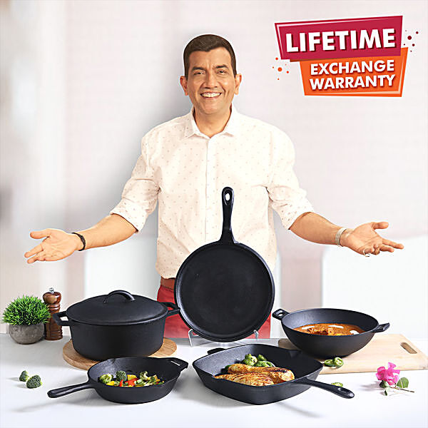 https://www.bigbasket.com/media/uploads/p/xl/40278946-7_2-wonderchef-forza-pre-seasoned-cast-iron-dosa-tawa-sturdy-handle-long-lasting-27-cm.jpg