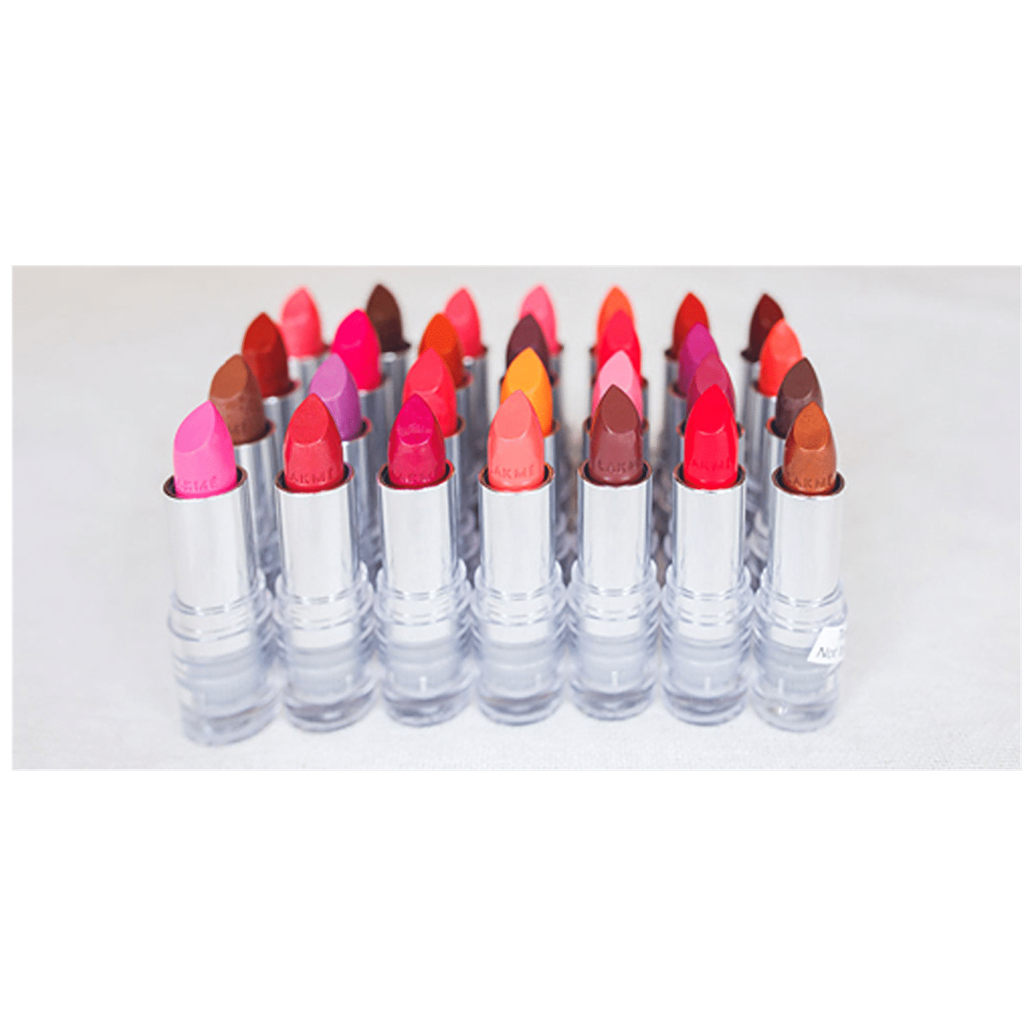 lakme enrich satin lipstick b529