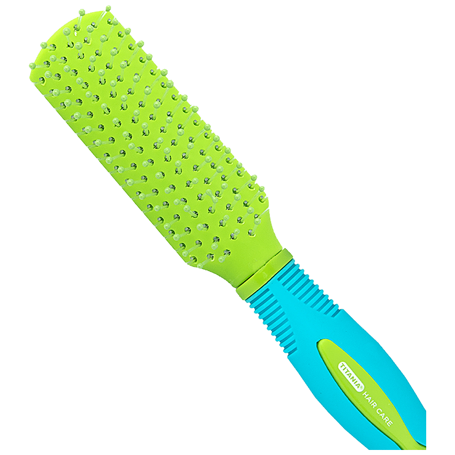 Buy Titania Baby Hair Brush & Comb Set - With Soft Bristles, Assorted  Colours, DP100129 Online at Best Price of Rs 449.5 - bigbasket
