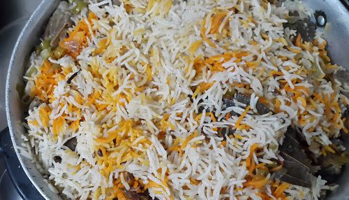 Potli Biryani Recipe: How to Make Potli Biryani Recipe - bigbasket ...